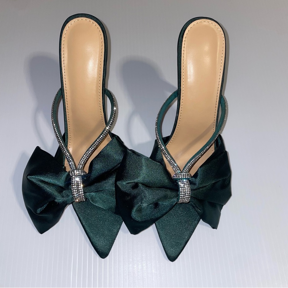 Emerald Green Bow Stiletto
